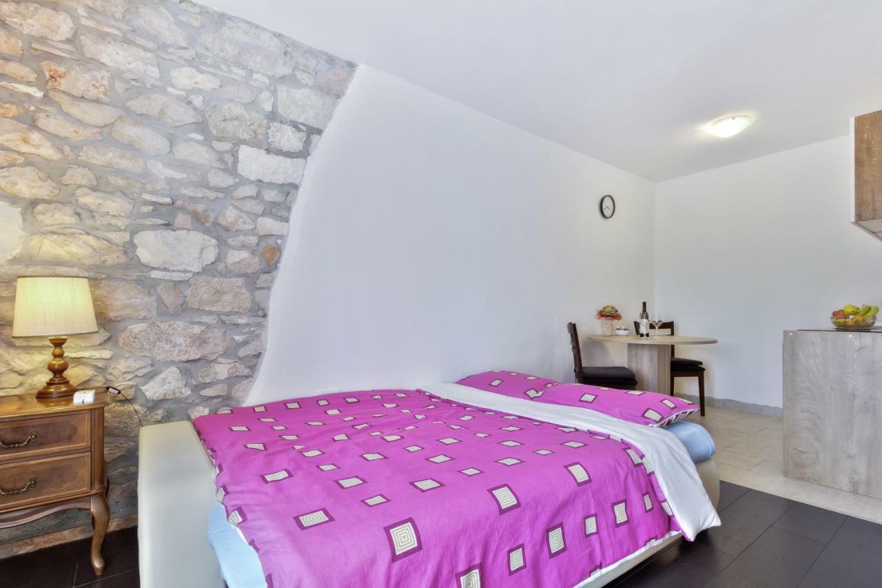 Apartmani Anna Umag Zewnętrze zdjęcie