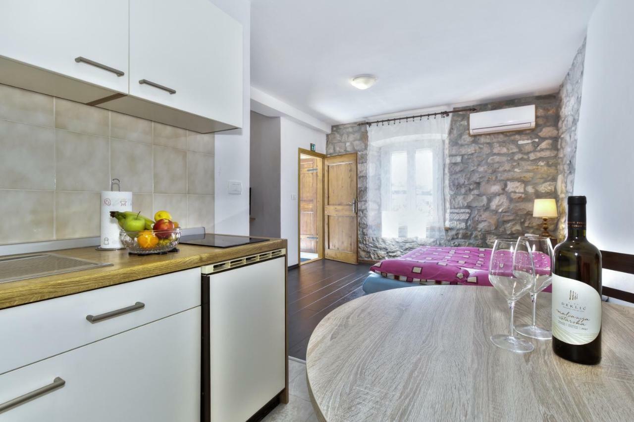 Apartmani Anna Umag Zewnętrze zdjęcie